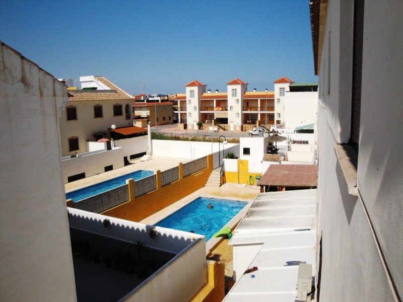 Hus i San Fulgencio, Alicante, Spanien 3 sovrum, 112 kvm. Nr. 183930