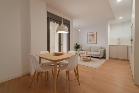 Продажа квартиры в Бадалона, Барселона, Испания 2 спальни, №140943 - фото 4