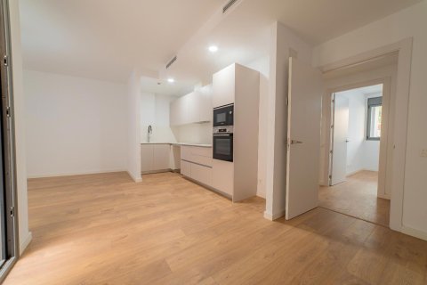 Продажа квартиры в Бадалона, Барселона, Испания 2 спальни, №140943 - фото 12