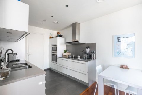 Apartment à vendre à Barcelona, Espagne, 3 chambres, No. 140944 - photo 11