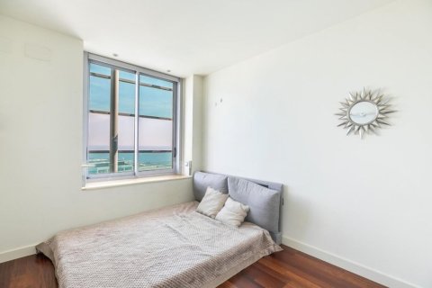 Apartment à vendre à Barcelona, Espagne, 3 chambres, No. 140944 - photo 14