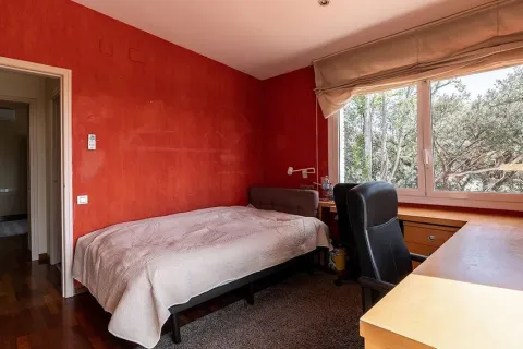 Продажа дома в Барселона, Испания 5 спален, 511м2 №140946 - фото 28