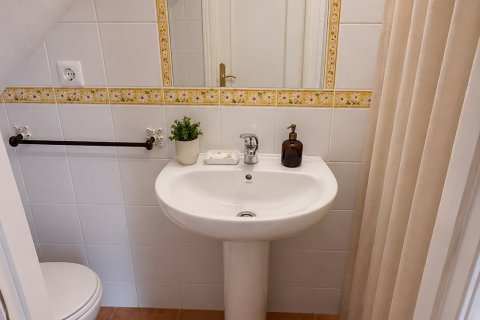 Villetta a schiera in vendita a Lepe, Huelva, Spagna 5 camere da letto, 210 mq. N° 188037 - foto 13