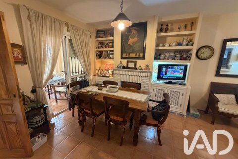Villetta a schiera in vendita a Lepe, Huelva, Spagna 5 camere da letto, 210 mq. N° 188037 - foto 8