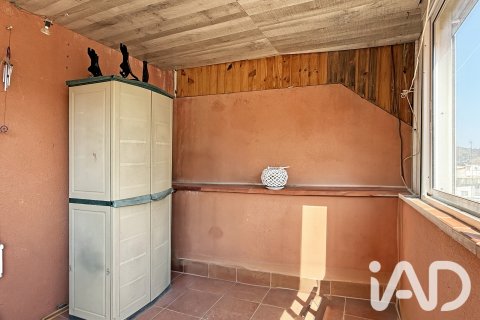 Продажа пентхауса в Барселона, Испания 2 спальни, 58м2 №188041 - фото 6