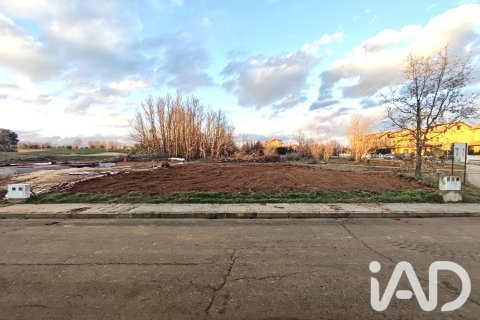 Land in Valverde de la Virgen, Leon, Spanien 543 m2 Nr. 188035