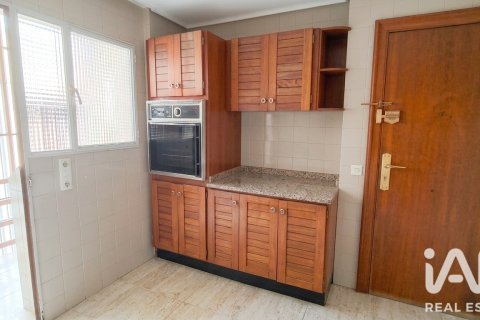 Продажа квартиры в Кастельон-де-ла-Плана, Кастельон, Испания 5 спален, 189м2 №188040 - фото 22