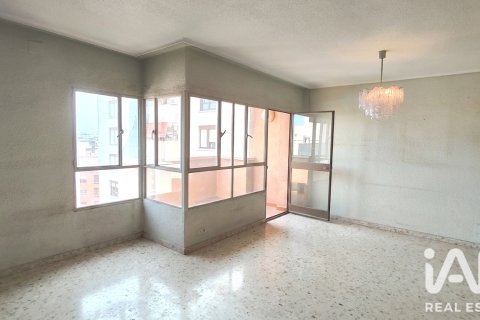 Продажа квартиры в Кастельон-де-ла-Плана, Кастельон, Испания 5 спален, 189м2 №188040 - фото 16