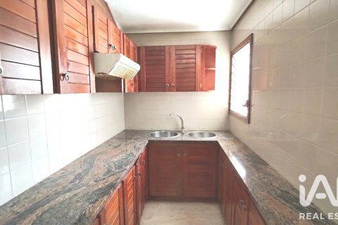 Продажа квартиры в Кастельон-де-ла-Плана, Кастельон, Испания 5 спален, 189м2 №188040 - фото 20