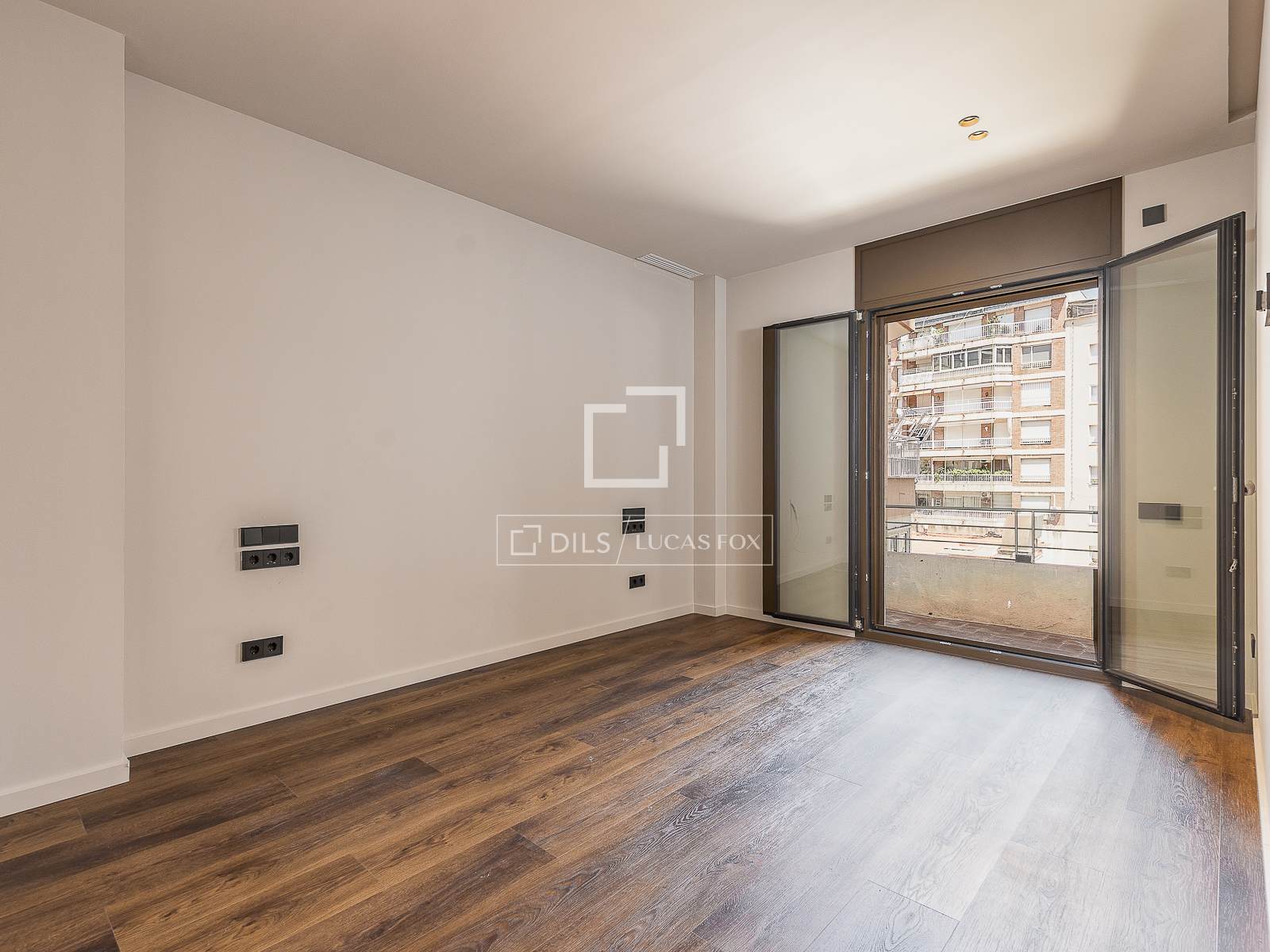 Huoneisto Barcelona, Espanja 2 makuuhuonetta, 148 m2 No. 150848