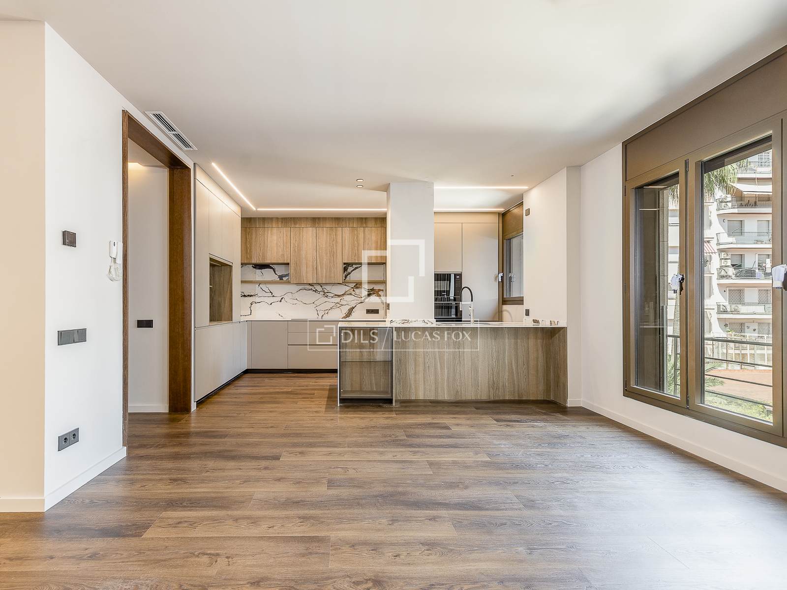 Huoneisto Barcelona, Espanja 2 makuuhuonetta, 148 m2 No. 150848