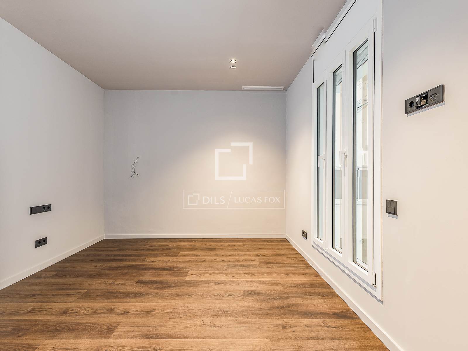 Huoneisto Barcelona, Espanja 2 makuuhuonetta, 148 m2 No. 150848