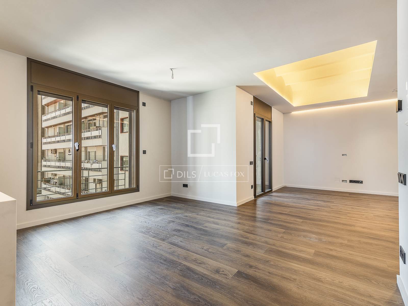 Huoneisto Barcelona, Espanja 2 makuuhuonetta, 148 m2 No. 150848