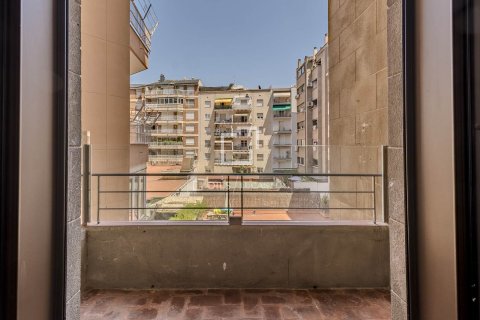 Dzīvoklis pārdošanā Barcelona, Spānijā 2 istabas, 148 m2 Nr. 150848 - attēls 18