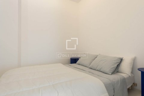 Apartament w Barcelona, Hiszpania 1 sypialnia, 80 mkw. nr 150846 – zdjęcie 15