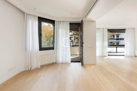 Appartamento in vendita a Barcelona, Spagna 5 camere da letto, 255 mq. N° 150849 - foto 13