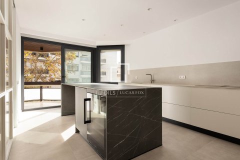 Appartamento in vendita a Barcelona, Spagna 5 camere da letto, 255 mq. N° 150849 - foto 19