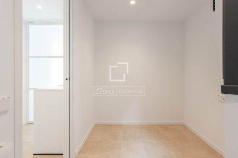 Appartamento in vendita a Barcelona, Spagna 5 camere da letto, 255 mq. N° 150849 - foto 26