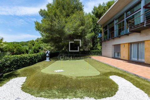 Villa till salu i Sant Vicenc De Montalt, Barcelona, Spanien 6 sovrum, 738 kvm. Nr. 150847 - foto 28