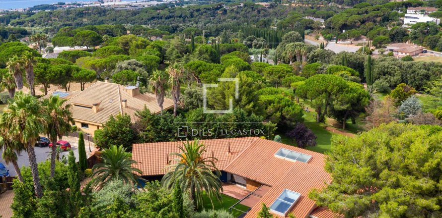 Villa i Sant Vicenc De Montalt, Barcelona, Spanien 6 sovrum, 738 kvm. Nr. 150847