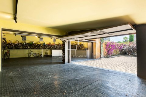 Villa till salu i Sant Vicenc De Montalt, Barcelona, Spanien 6 sovrum, 738 kvm. Nr. 150847 - foto 30