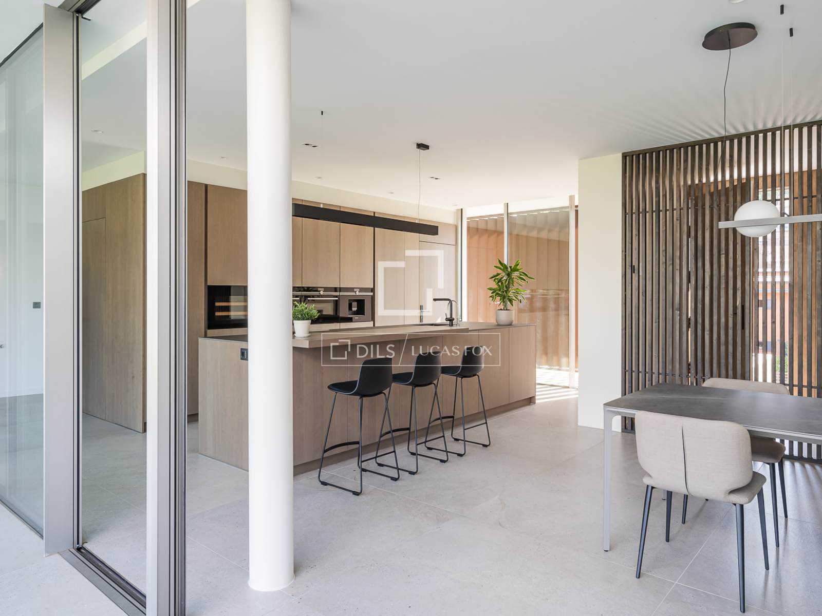 Villa en Vallromanes, Barcelona, España 4 dormitorios, 456 m2 No. 150851
