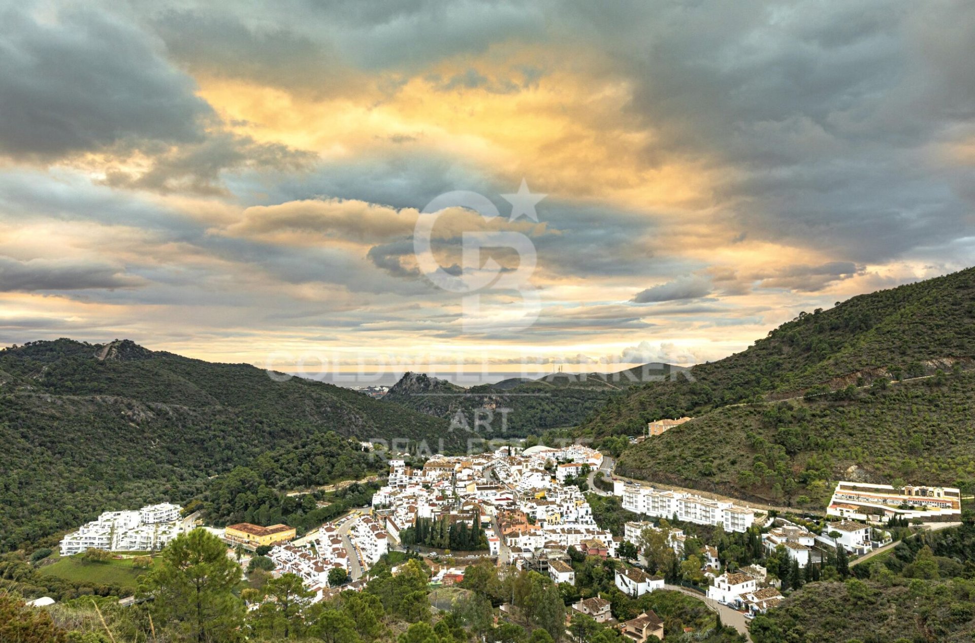 Apartment à Benahavis, Malaga, Espagne 2 chambres, 89 m2 No. 158215