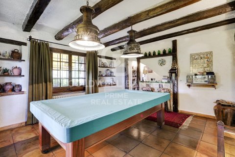 House for sale in Caldes de Malavella, Girona, Spain 5 bedrooms, 500 sq.m. No. 158209 - photo 8