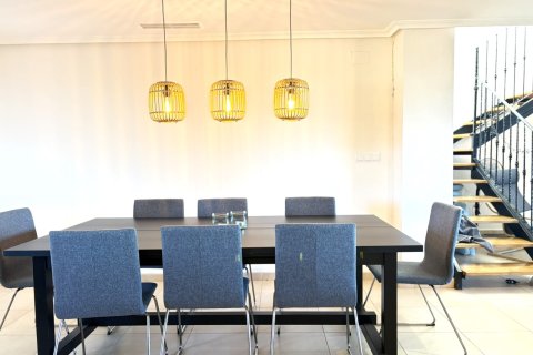 Apartment for sale in Murcia, Spain 3 bedrooms,  No. 166224 - photo 3