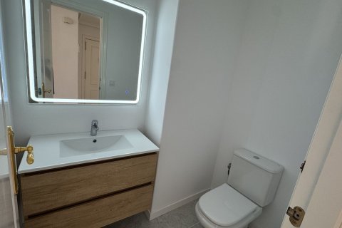 Lägenhet till salu i Alicante, Spanien 2 sovrum, 83 kvm. Nr. 168422 - foto 23