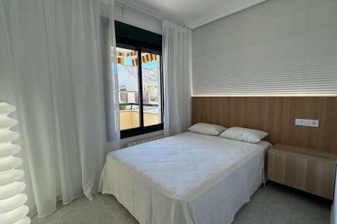 Lägenhet till salu i Alicante, Spanien 2 sovrum, 83 kvm. Nr. 168422 - foto 17