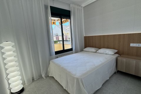 Lägenhet till salu i Alicante, Spanien 2 sovrum, 83 kvm. Nr. 168422 - foto 18