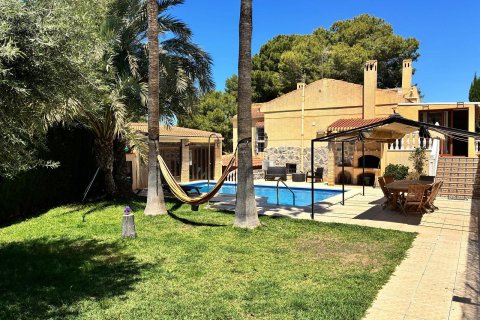 Villa à vendre à Los Balcones, Alicante, Espagne, 4 chambres, 257 m2 No. 168426 - photo 26