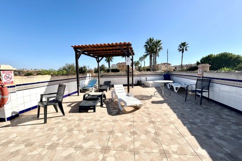 Huoneisto myytävänä Cabo Roig, Alicante, Espanja, 2 makuuhuonetta, 64 m2 No. 196179 - kuva 20