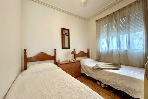 Huoneisto myytävänä Cabo Roig, Alicante, Espanja, 2 makuuhuonetta, 64 m2 No. 196179 - kuva 14