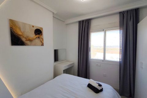 Appartamento in vendita a Torrevieja, Alicante, Spagna 3 camere da letto, 75 mq. N° 196177 - foto 16