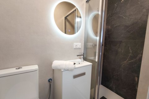 Appartamento in vendita a Torrevieja, Alicante, Spagna 3 camere da letto, 75 mq. N° 196177 - foto 12