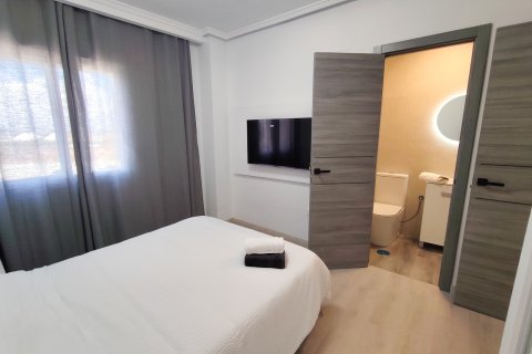 Appartamento in vendita a Torrevieja, Alicante, Spagna 3 camere da letto, 75 mq. N° 196177 - foto 11