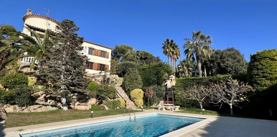 Māja Sant Antoni de Calonge, Girona, Spānijā 5 istabas, Nr. 140827