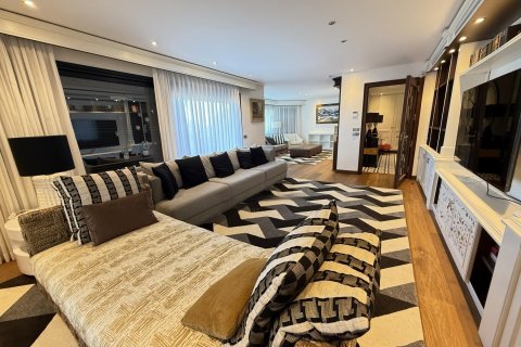 Продажа дома в Санта-Кристина-д'Аро, Герона, Испания 5 спален, 895м2 №140824 - фото 7