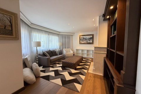 Продажа дома в Санта-Кристина-д'Аро, Герона, Испания 5 спален, 895м2 №140824 - фото 4