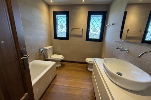 Продажа дома в Санта-Кристина-д'Аро, Герона, Испания 5 спален, 895м2 №140824 - фото 16