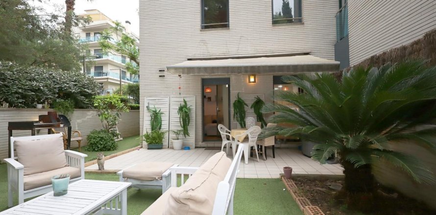 Apartment à Lloret de Mar, Girona, Espagne 3 chambres, 150 m2 No. 140822