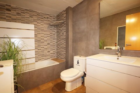 Apartment à vendre à Lloret de Mar, Girona, Espagne, 3 chambres, 150 m2 No. 140822 - photo 21