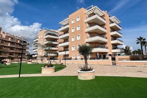 Huvila myytävänä Guardamar del Segura, Alicante, Espanja, 3 makuuhuonetta, 101 m2 No. 144039 - kuva 2