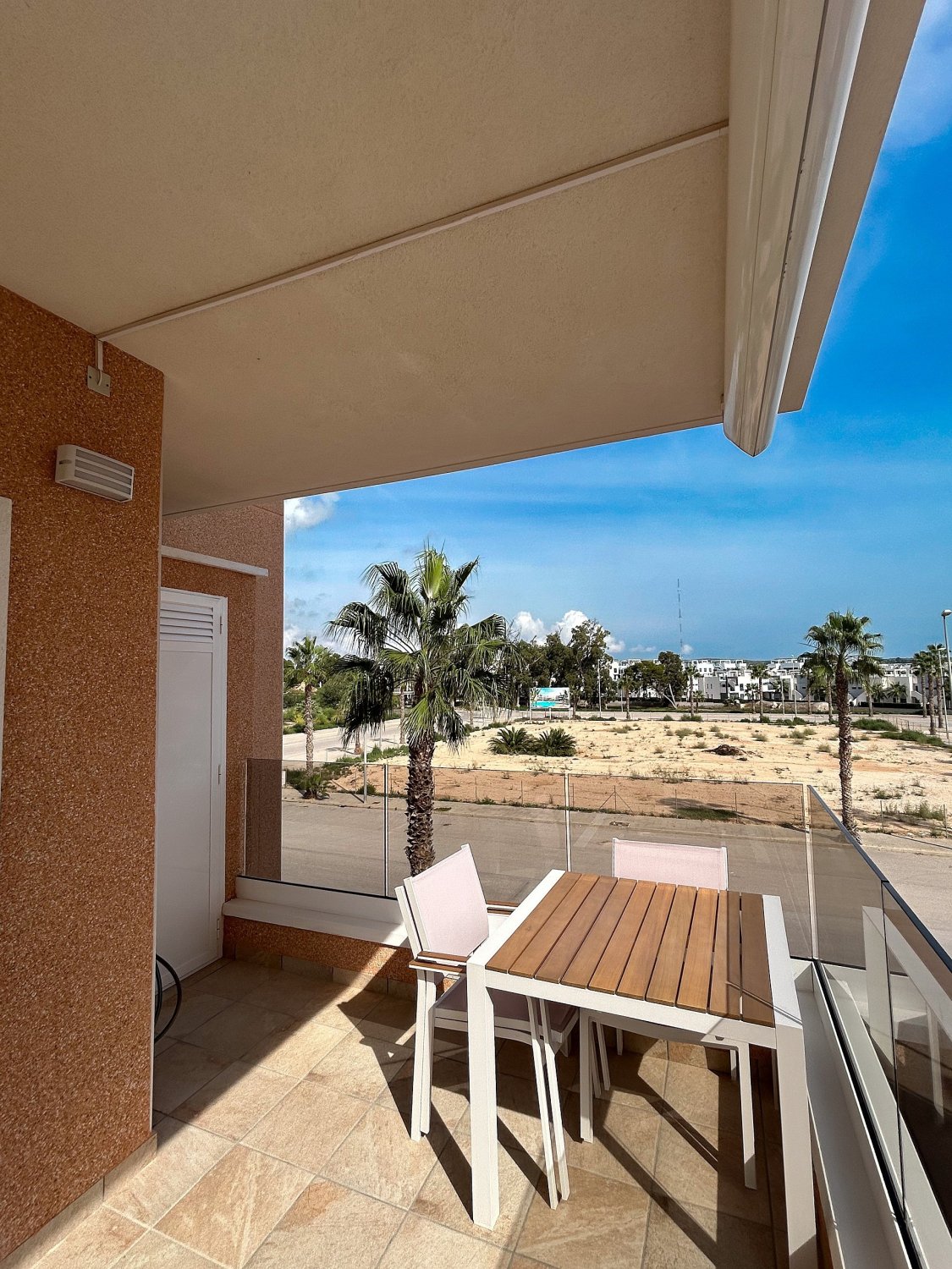 Villa a Guardamar del Segura, Alicante, Spagna 3 camere da letto, 101 mq. N° 144039