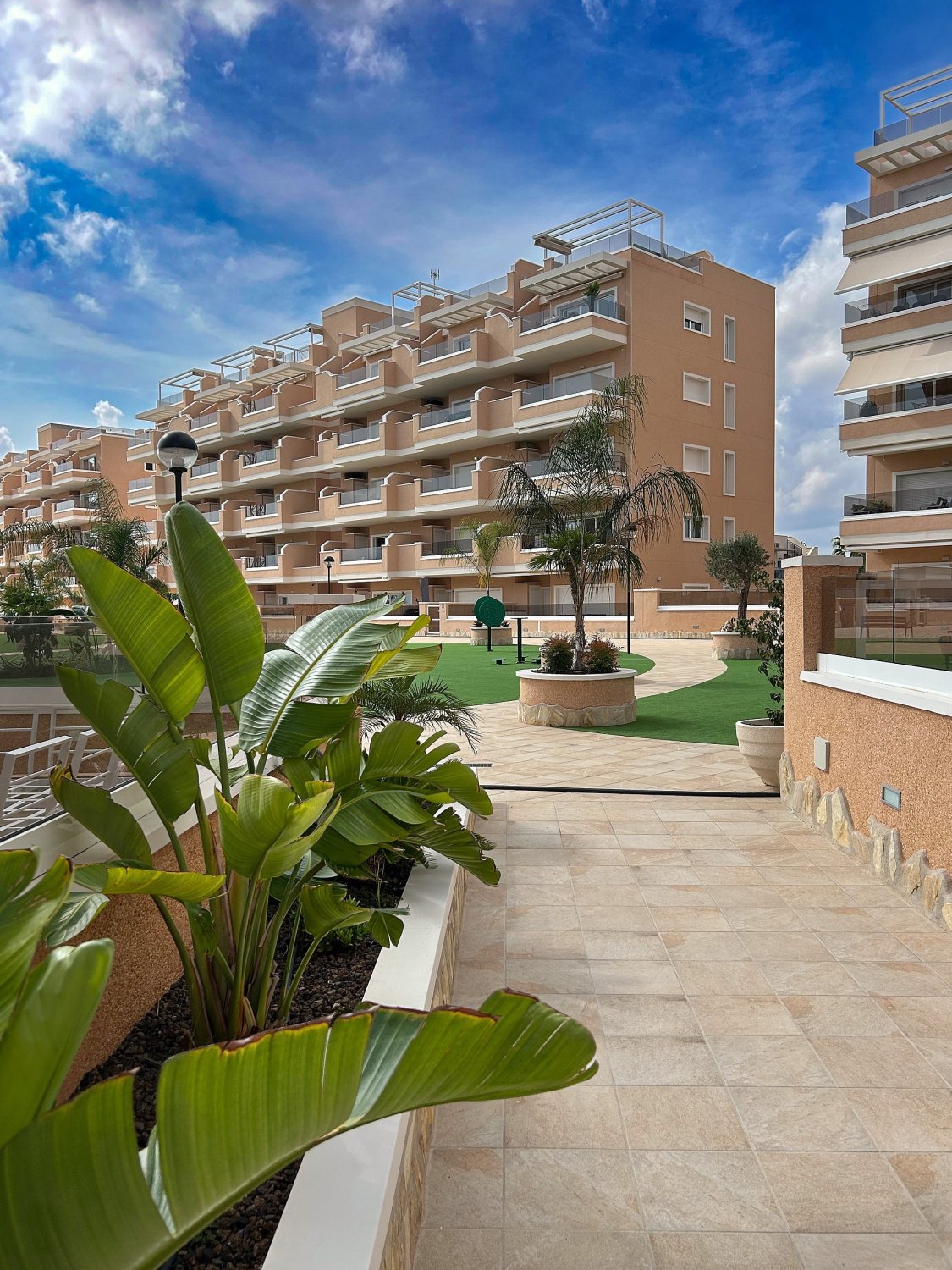 Villa a Guardamar del Segura, Alicante, Spagna 3 camere da letto, 101 mq. N° 144039