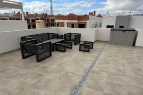 Villa for sale in San Miguel de Salinas, Alicante, Spain 3 bedrooms, 85 sq.m. No. 144038 - photo 20