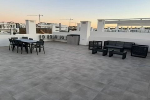 Villa for sale in San Miguel de Salinas, Alicante, Spain 3 bedrooms, 85 sq.m. No. 144038 - photo 2