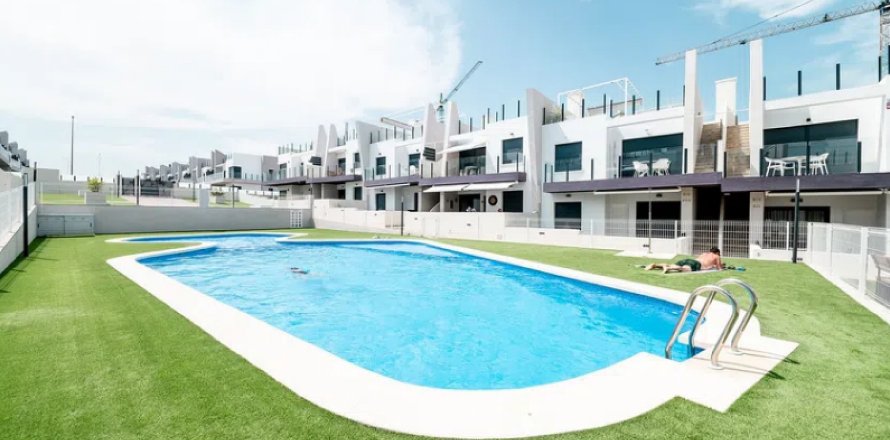 Villa in San Miguel de Salinas, Alicante, Spain 3 bedrooms, 85 sq.m. No. 144038